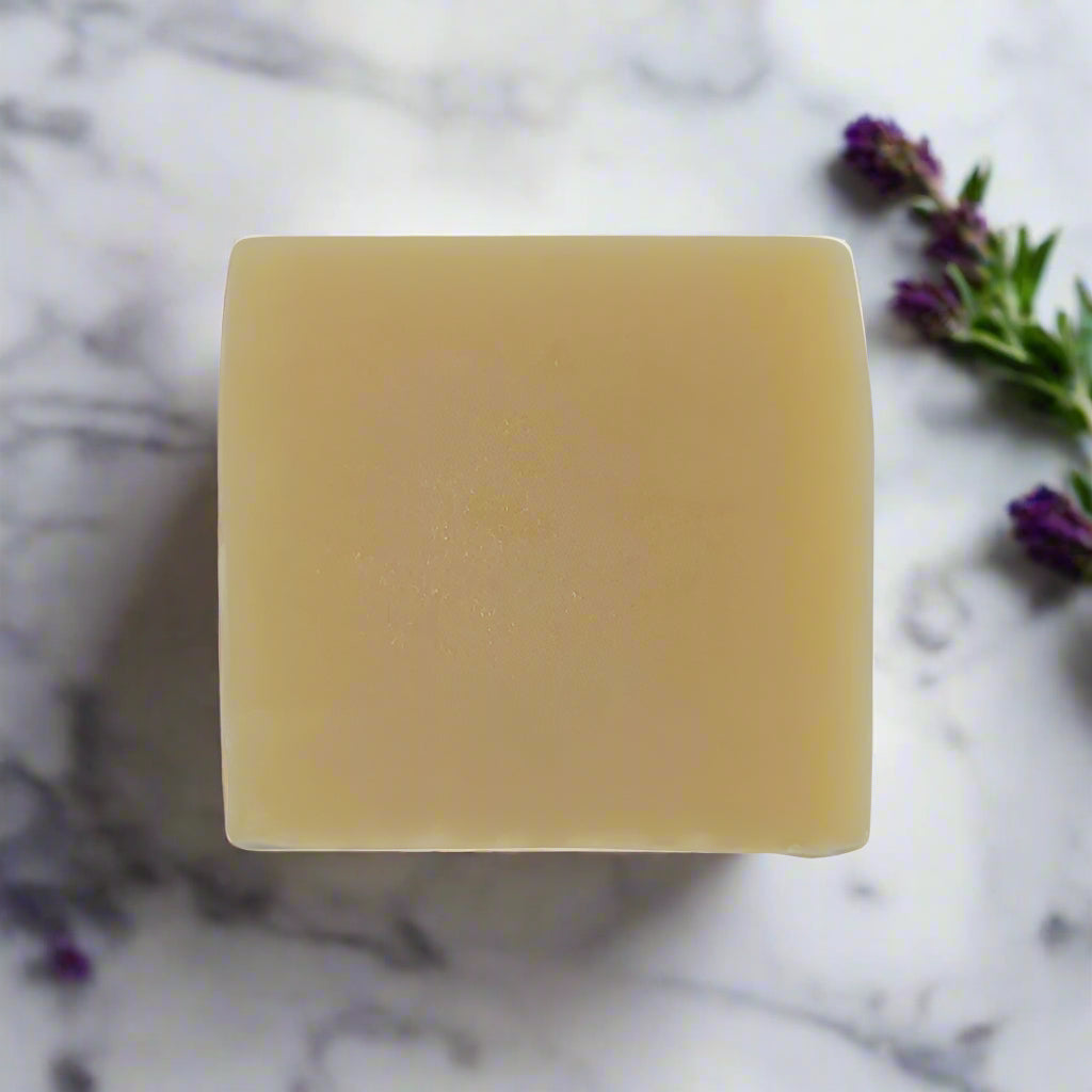 alaffia everyday shea triple milled soap lavender 8 oz